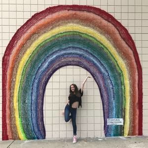 Meet your Posher, Casey